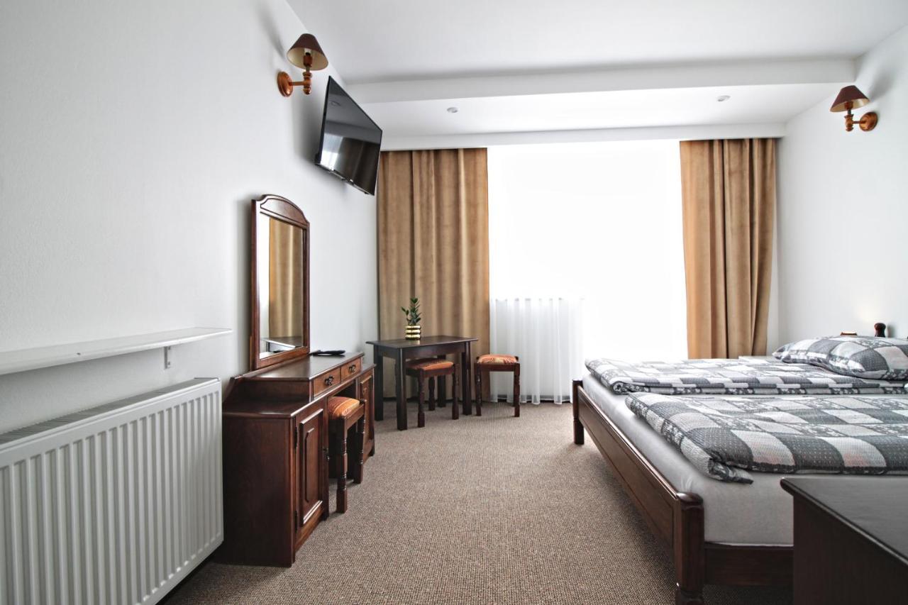 Motel Na Zbojeckiej Skawa エクステリア 写真