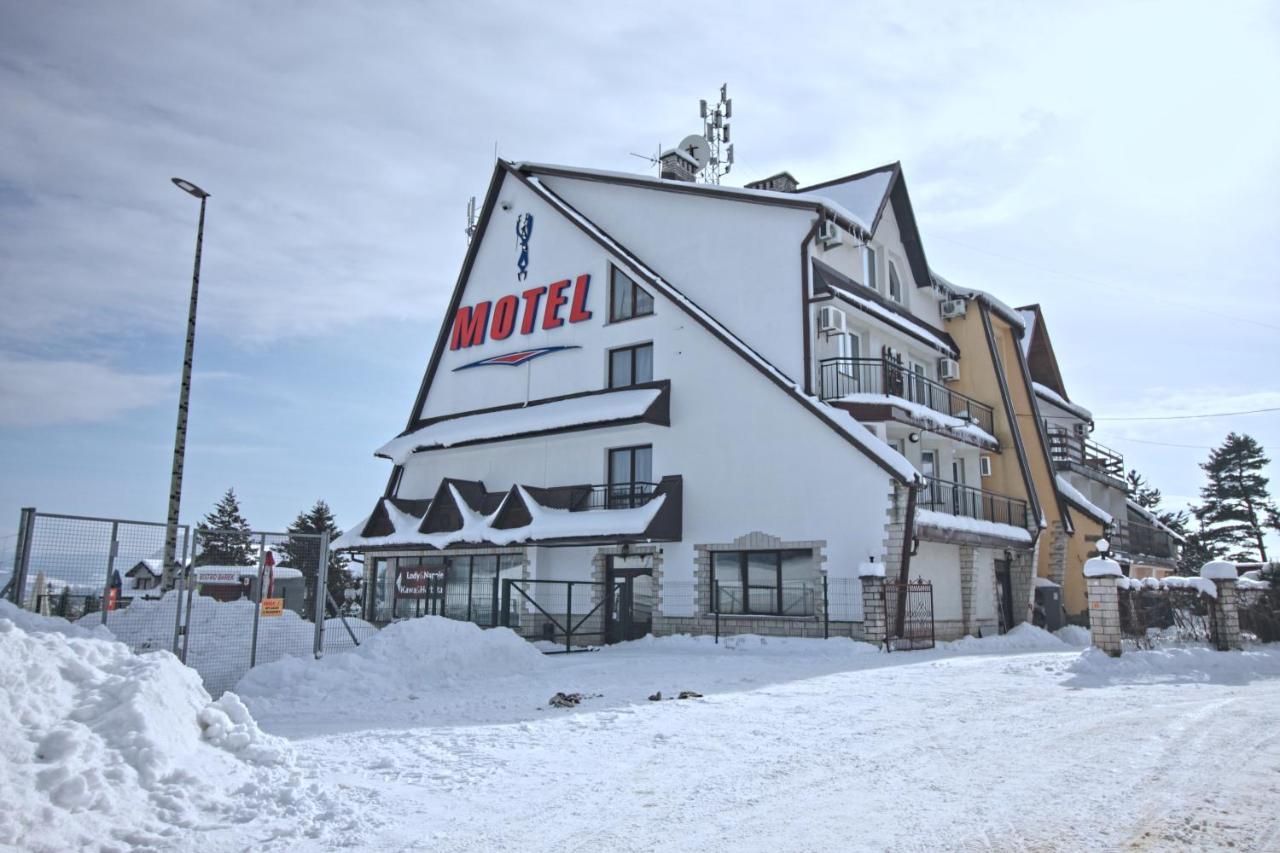 Motel Na Zbojeckiej Skawa エクステリア 写真