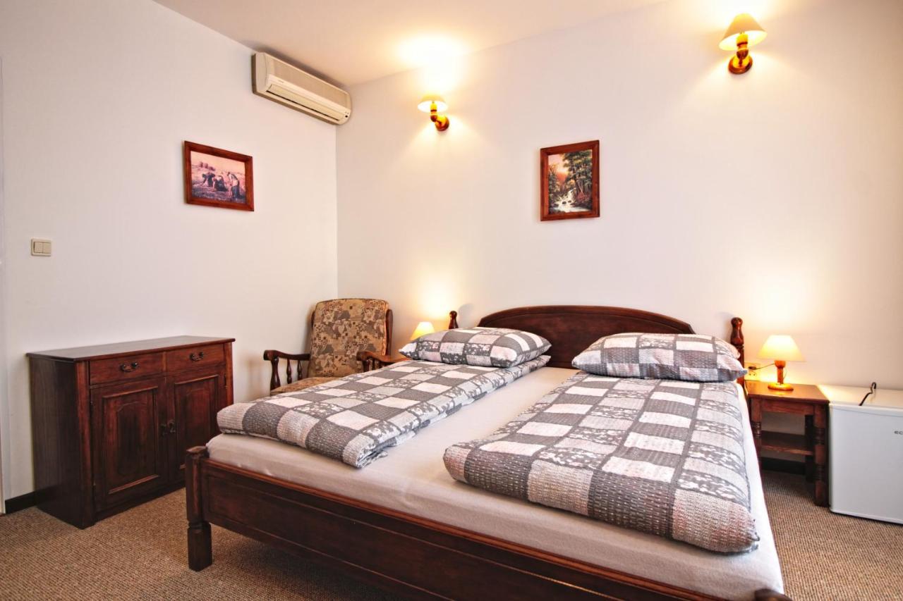 Motel Na Zbojeckiej Skawa エクステリア 写真