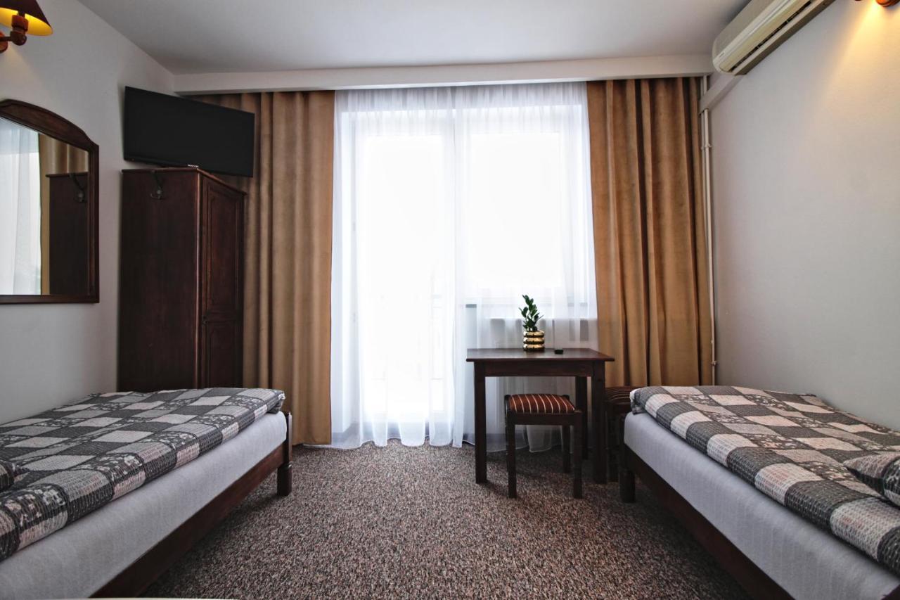 Motel Na Zbojeckiej Skawa エクステリア 写真