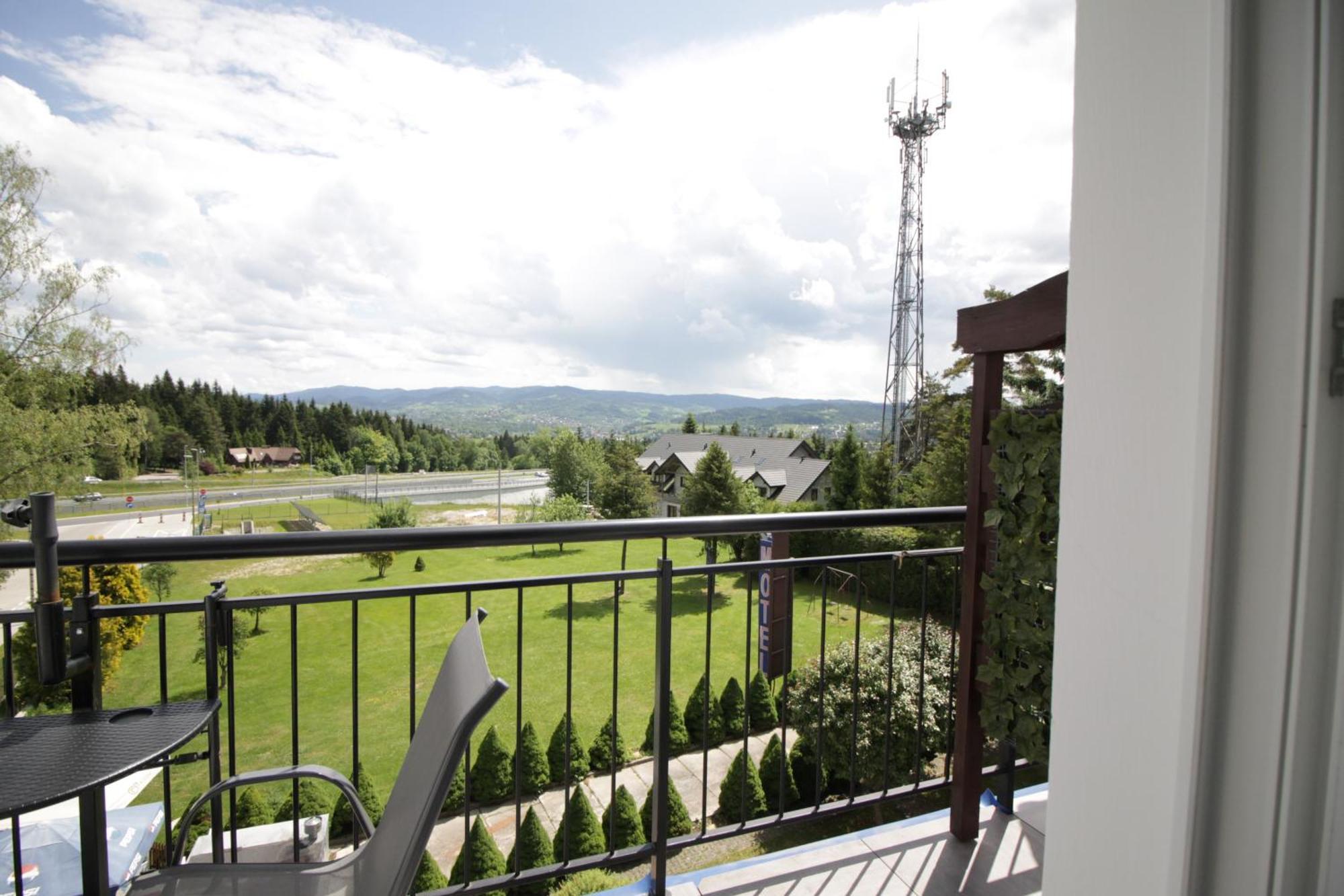 Motel Na Zbojeckiej Skawa エクステリア 写真